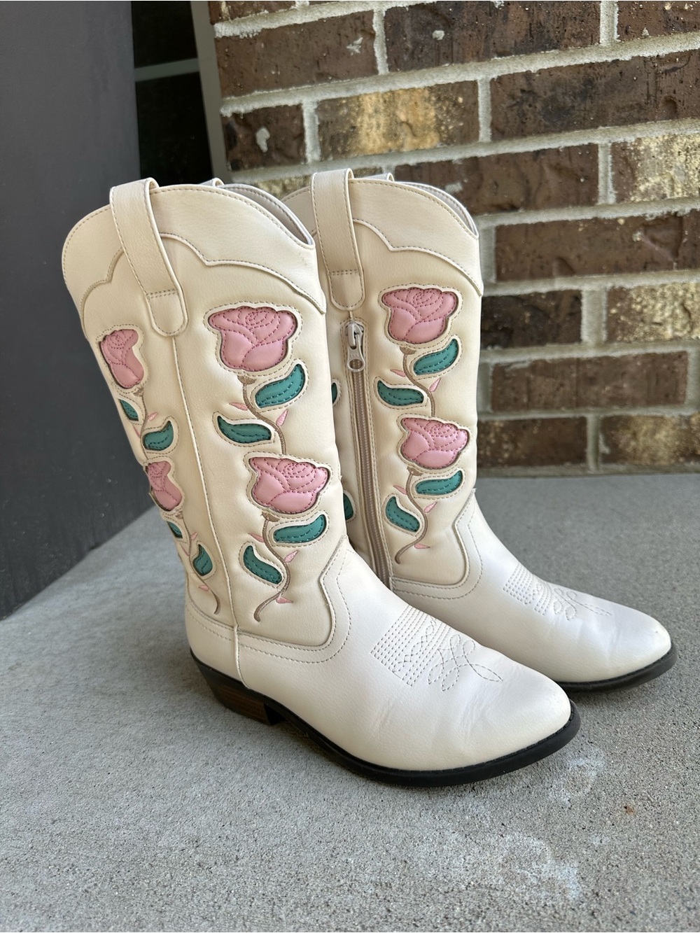 Cat & Jack Girls Cowboy Boots